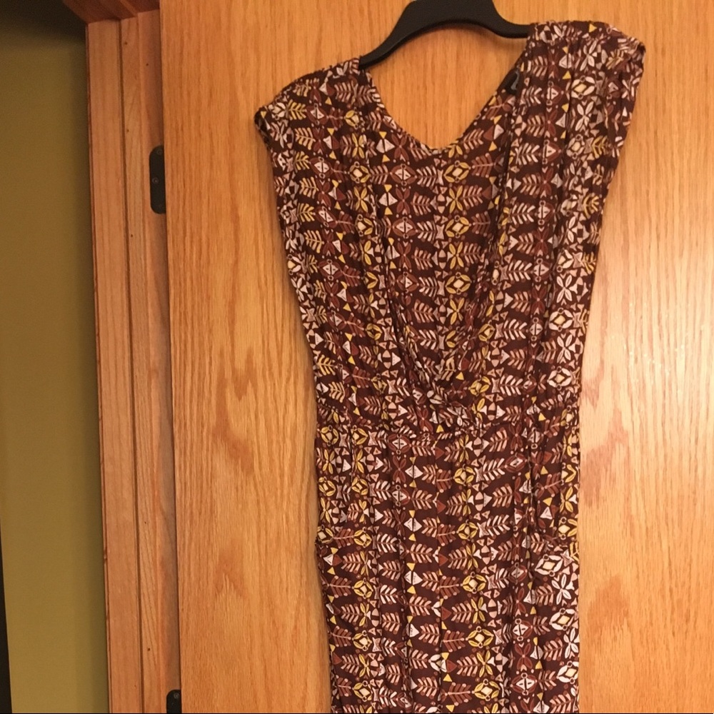 Retro looking pant suit with pockets. - Picture 2 of 6